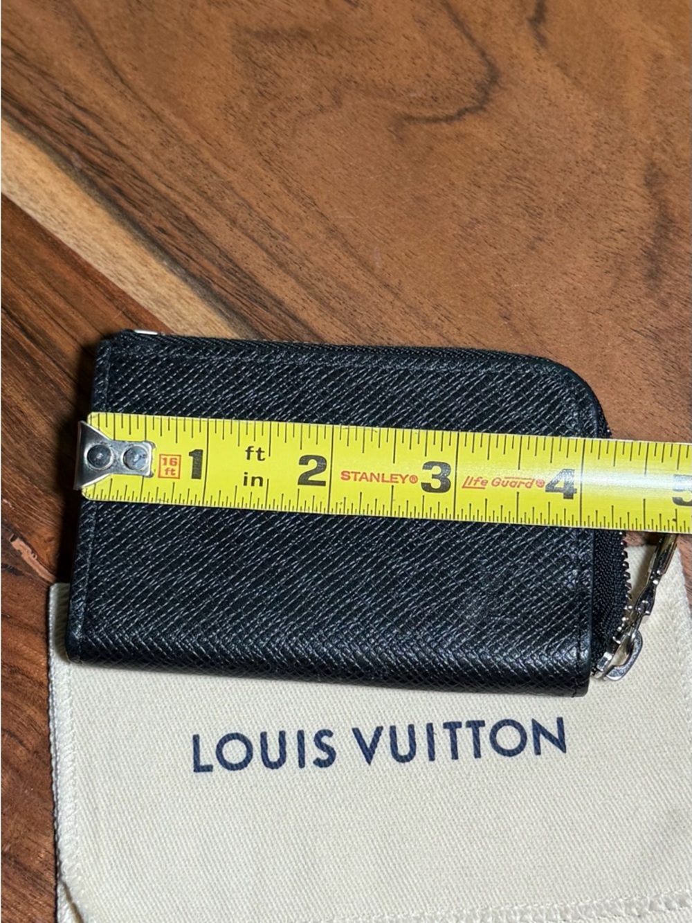 Louis Vuitton Black Textured Zip Card Case - Picture 8 of 9